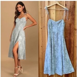 Lulus loveliest looks dusty blue floral jacquard tie strap midi dress size M